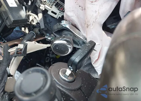 2015 Chevrolet Malibu 2Lt из США, поврежденный, VIN 1G11D5SL2FF270701